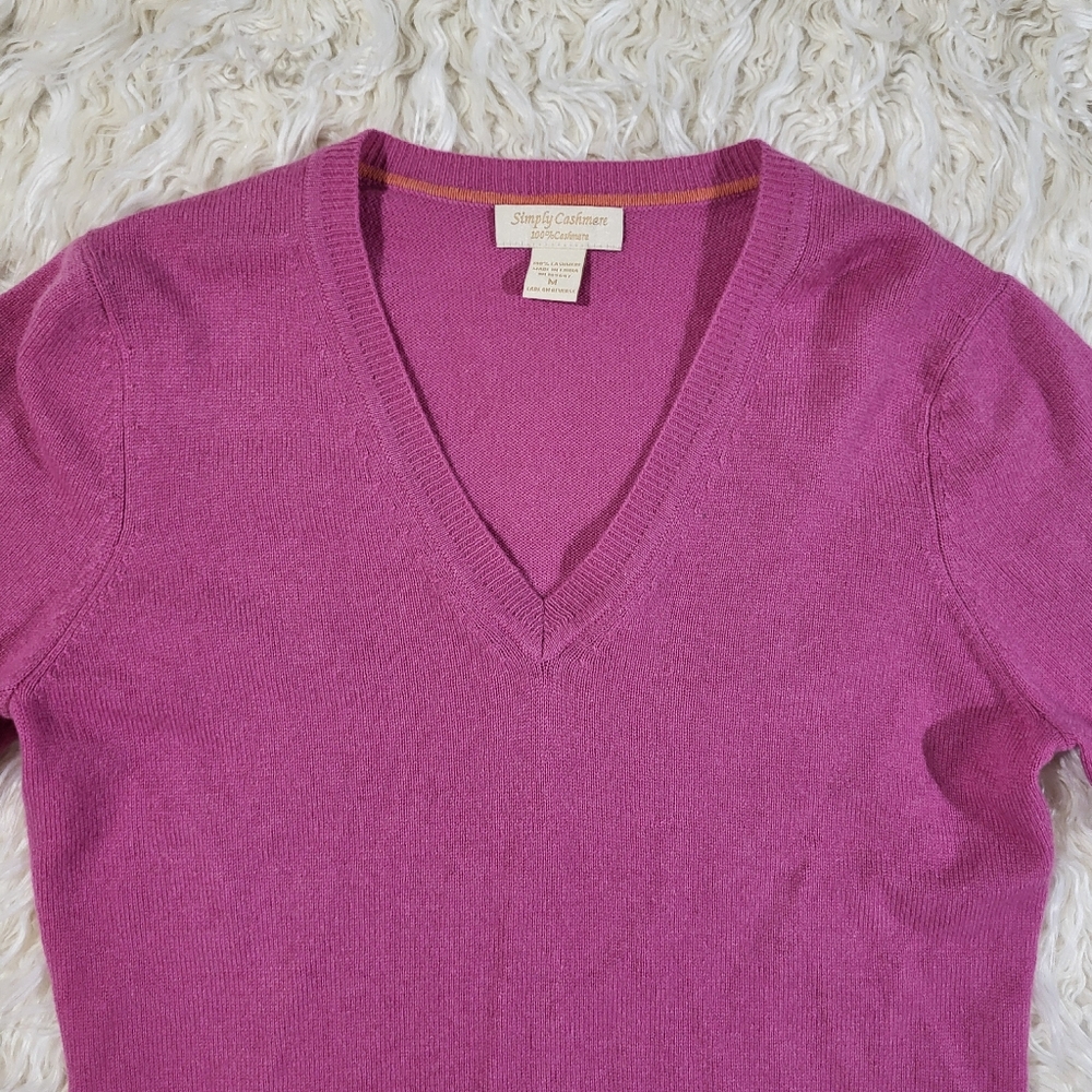 Simply Cashmere Pink V Neck 100 % Cashmere Sweater Medium - Picture 2 of 12